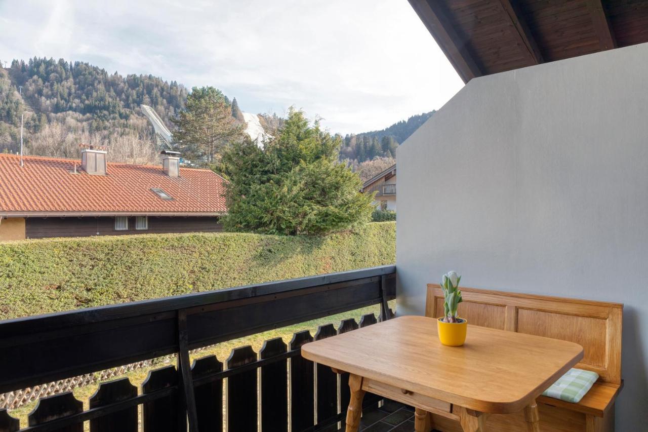 Ruhige Ferienwohnungen In Partenkirchen 1 Garmisch-Partenkirchen Exteriör bild